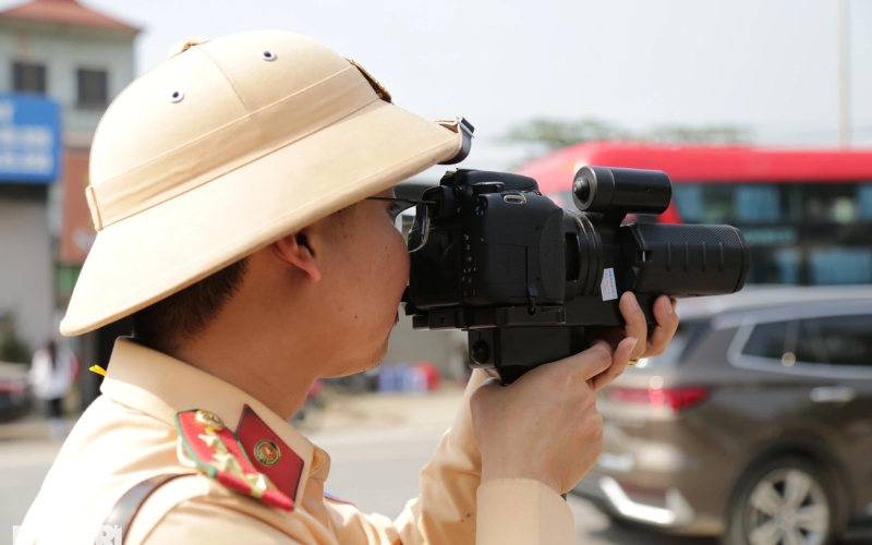 Camera bắn tốc độ di động