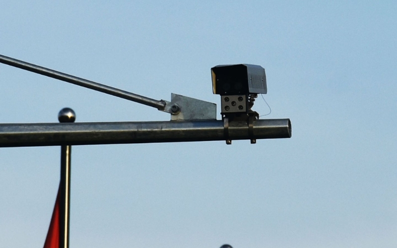 Camera bắn tốc độ