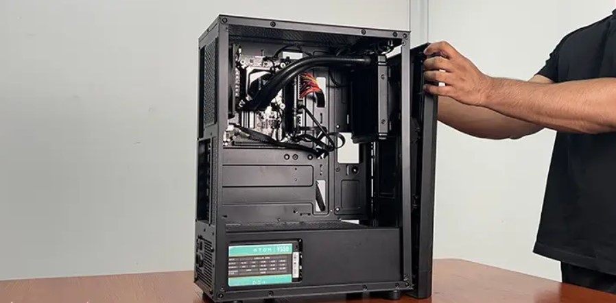 Thao tác tháo từ từ bắt đầu từ cạnh bên