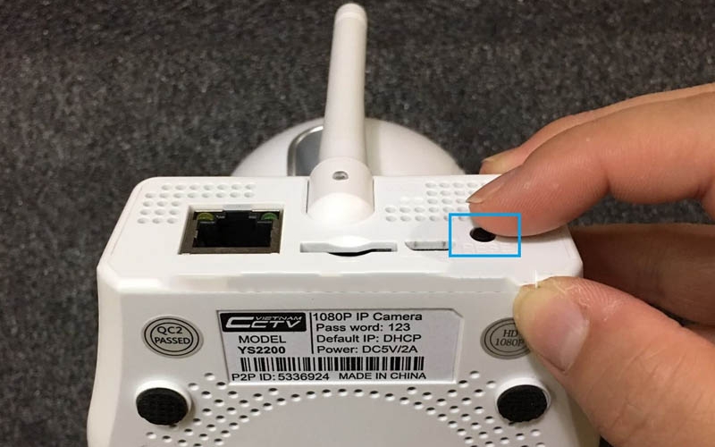 Thử khởi động lại thiết bị camera