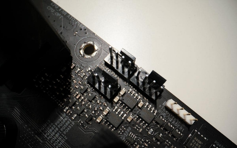 Vai trò và ứng dụng thực tế của cổng CPU OPT