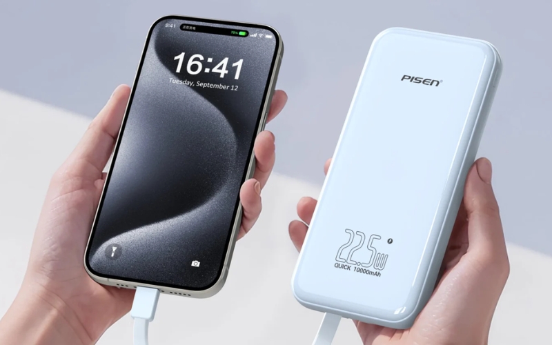 Quan sát đèn LED để kiểm tra trạng thái sạc