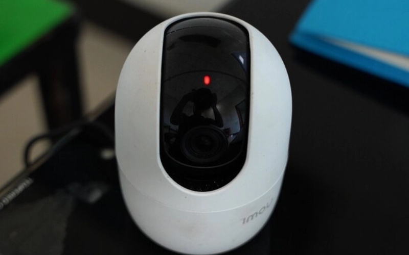 Camera IMOU nháy đèn đỏ liên tục có nguy hiểm hay lỗi gì không