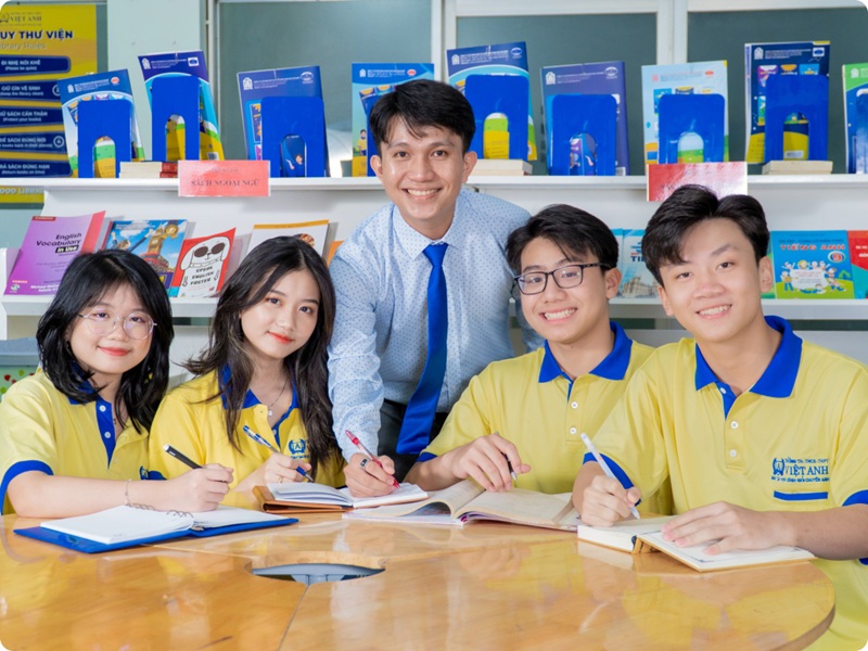 trường quốc tế việt anh